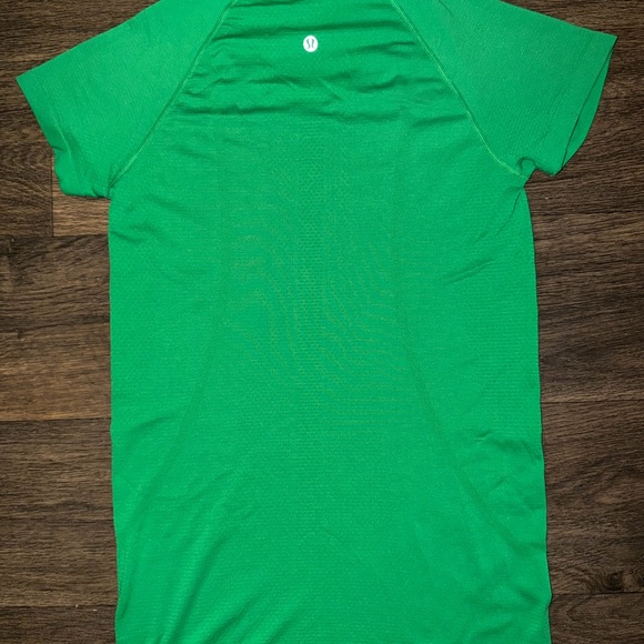 lululemon green women’s size 6 hip length swiftly tech 2.0 short sleeve tee - Picture 3 of 7